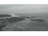 台風間近の黒崎の鼻